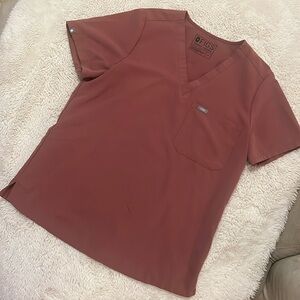 Figs one pocket scrub top